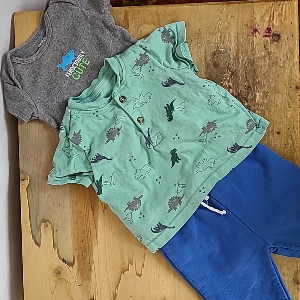 Dinosaur & Shark Bodysuit w/pants NWOT